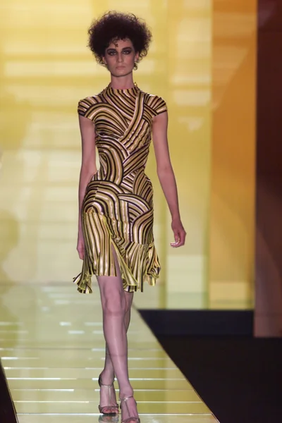 Look 5